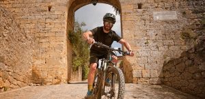 monteriggioni-mountain-bike-tour-1 monteriggioni-mountain-bike-tour-1